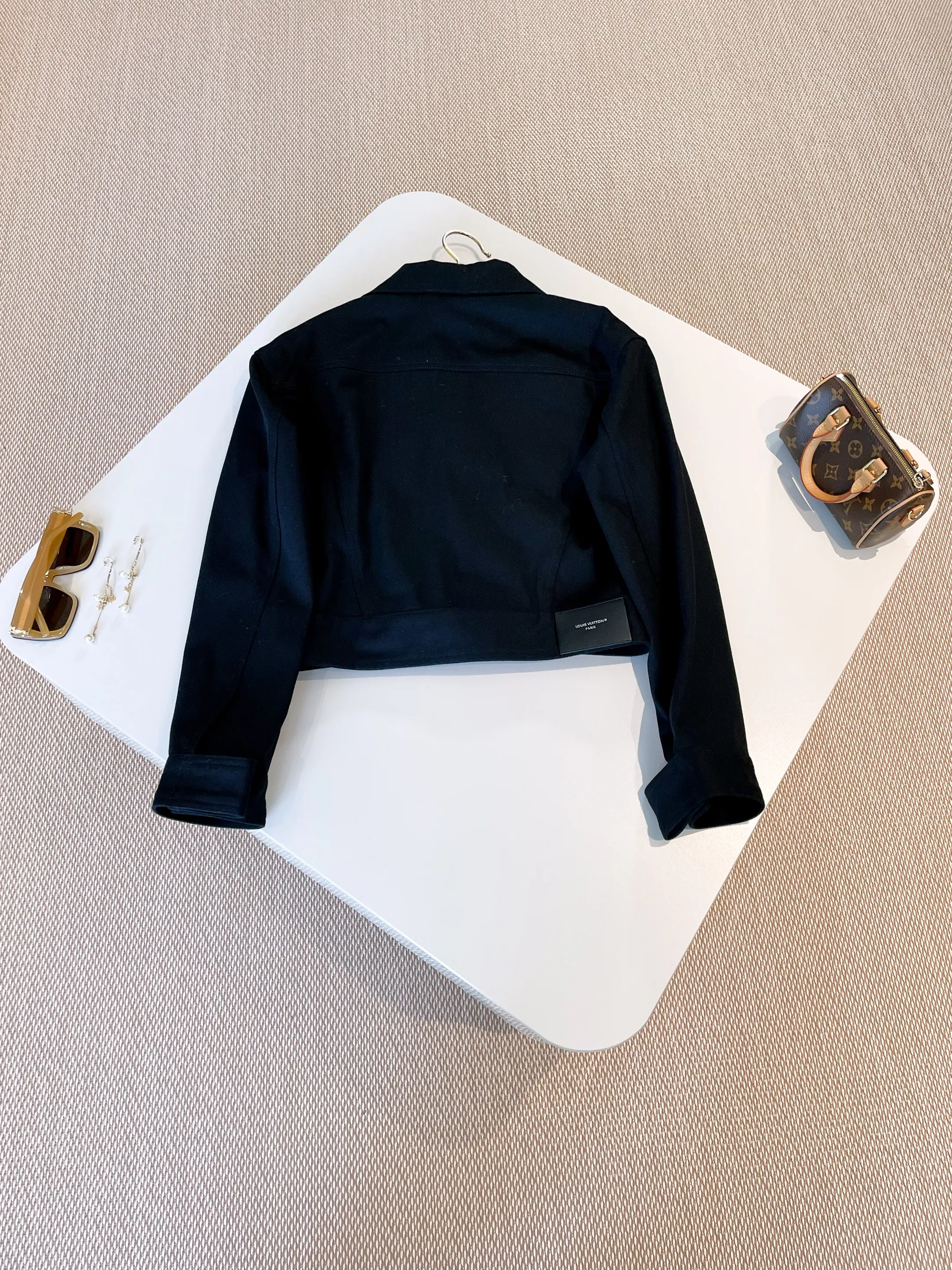 LOUIS VUITTON Женская укороченная куртка