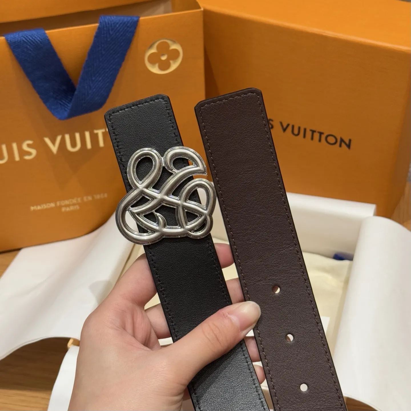 LOEWE Женский ремень LOEWE Женский ремень