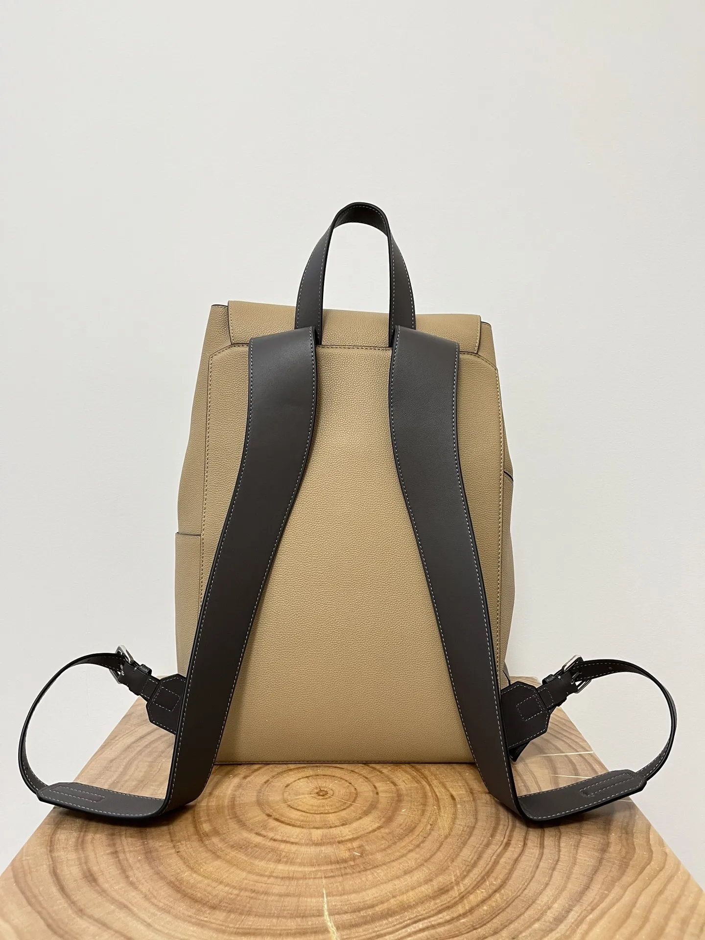 LOEWE Мужской рюкзак Puzzle комбинированный LOEWE Мужской рюкзак Puzzle комбинированный