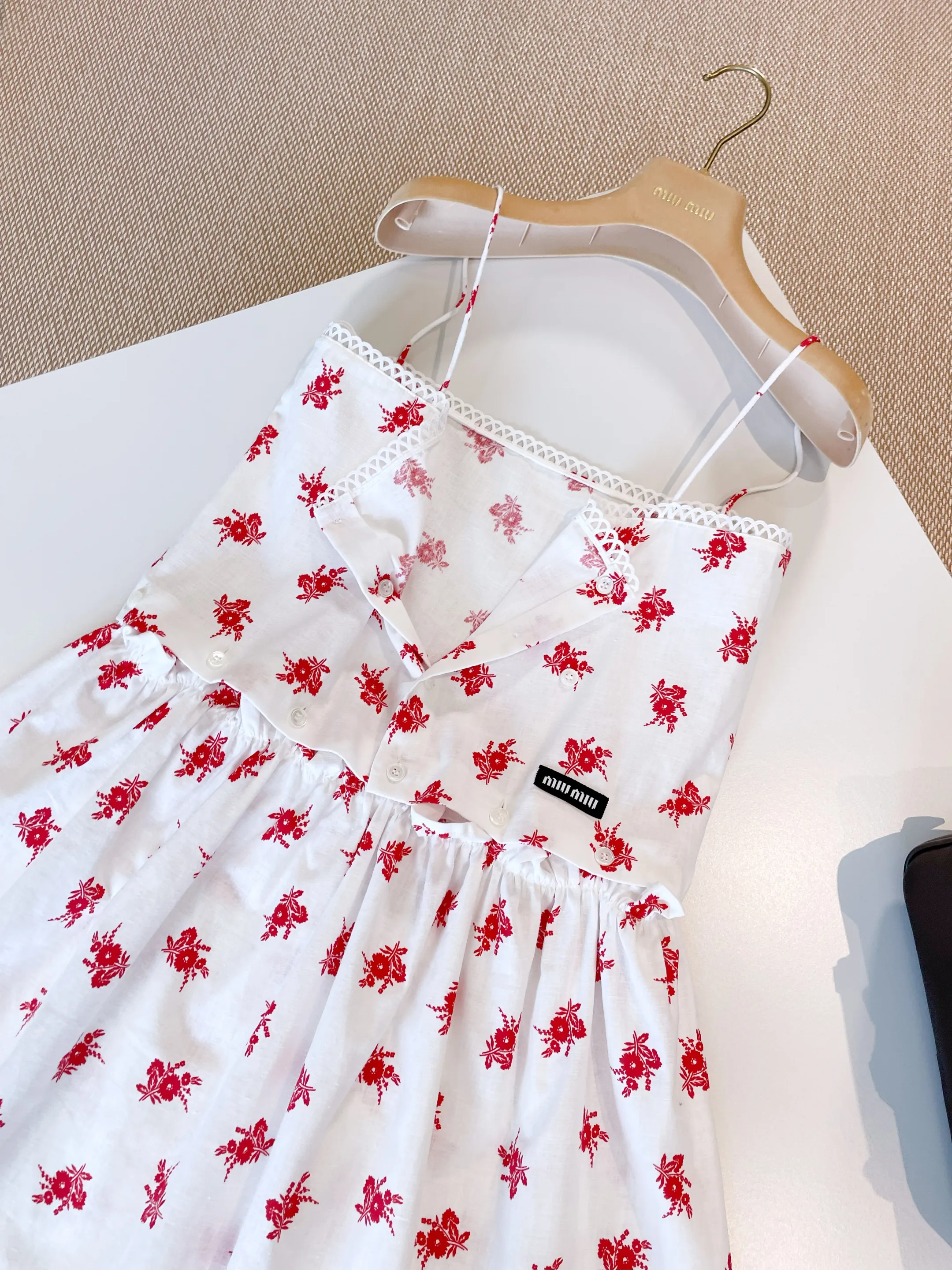 MIU MIU Женское платье хлопок и лён MIU MIU Женское платье хлопок и лён