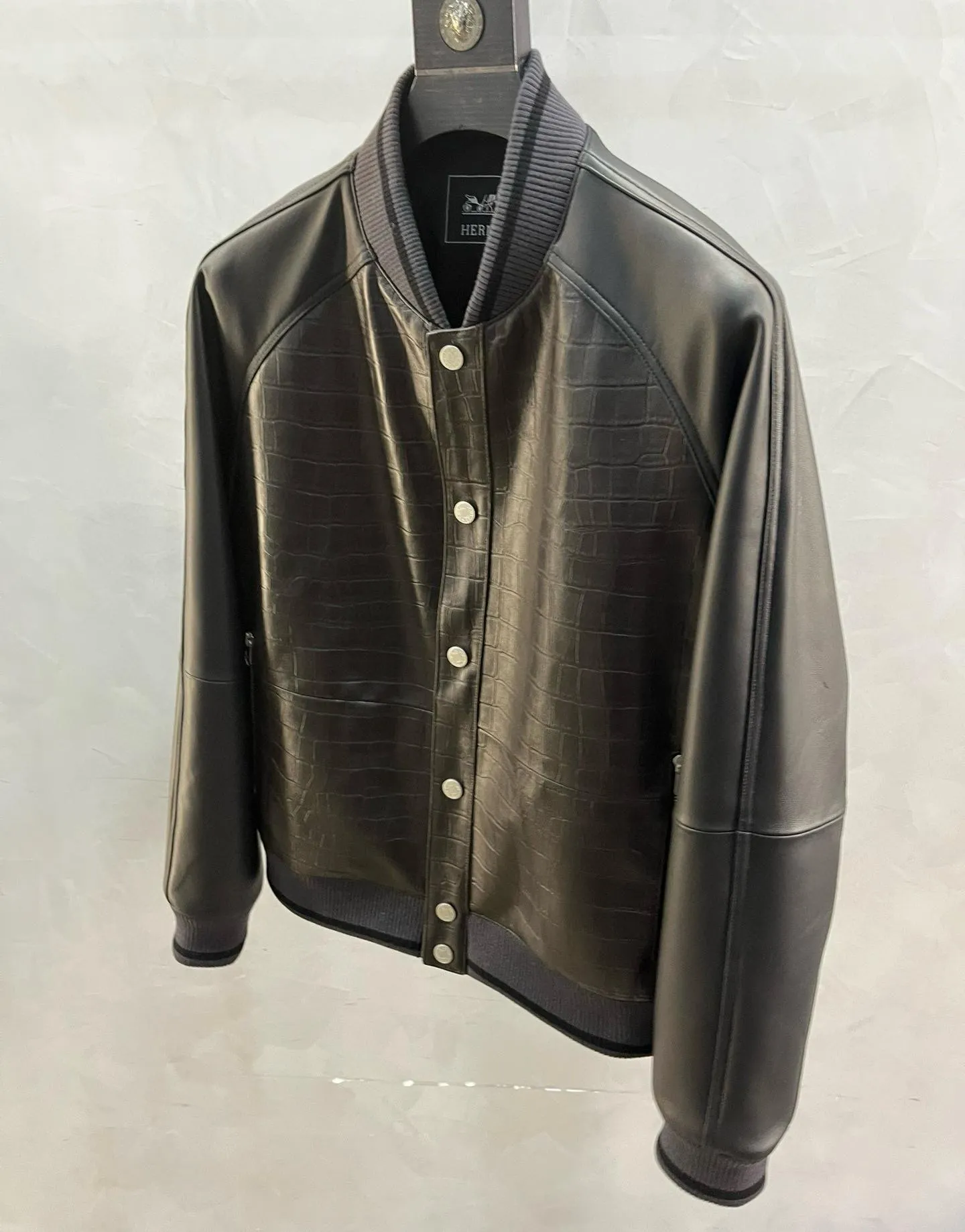 HERMES Мужская кожаная куртка HERMES Мужская кожаная куртка