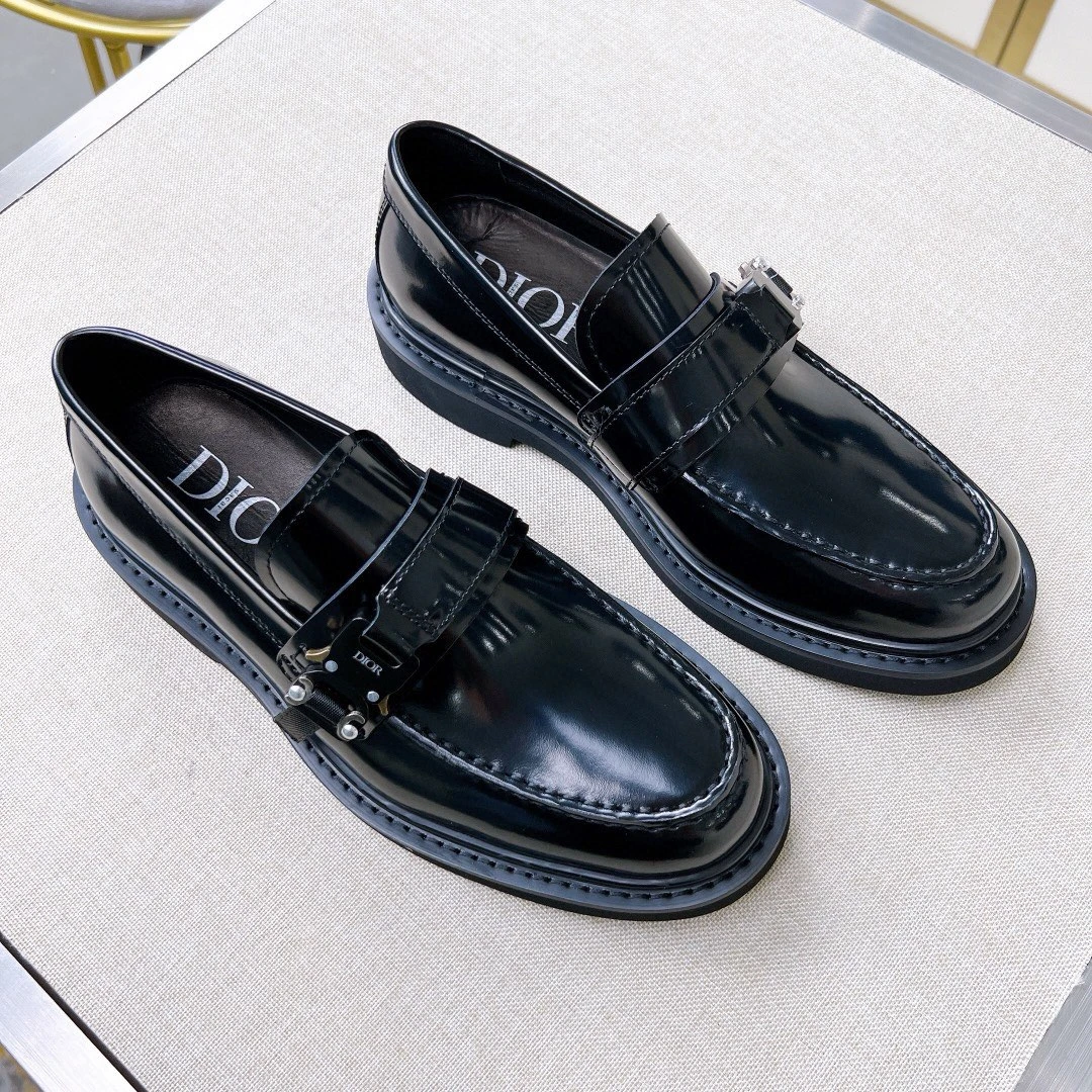 CHRISTIAN DIOR Мужские туфли броги CHRISTIAN DIOR Мужские туфли броги