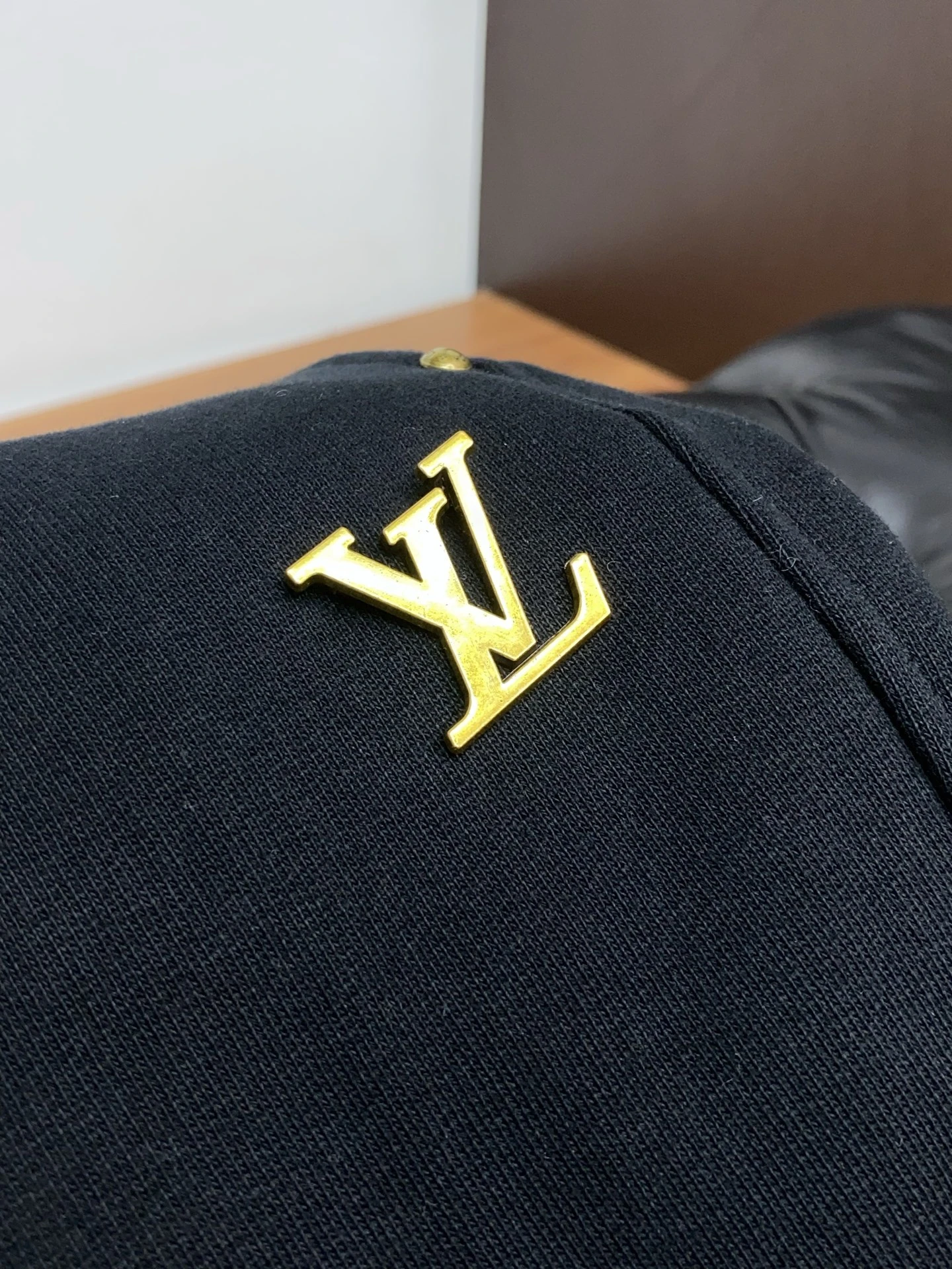 LOUIS VUITTON Мужские брюки из хлопка LOUIS VUITTON Мужские брюки из хлопка