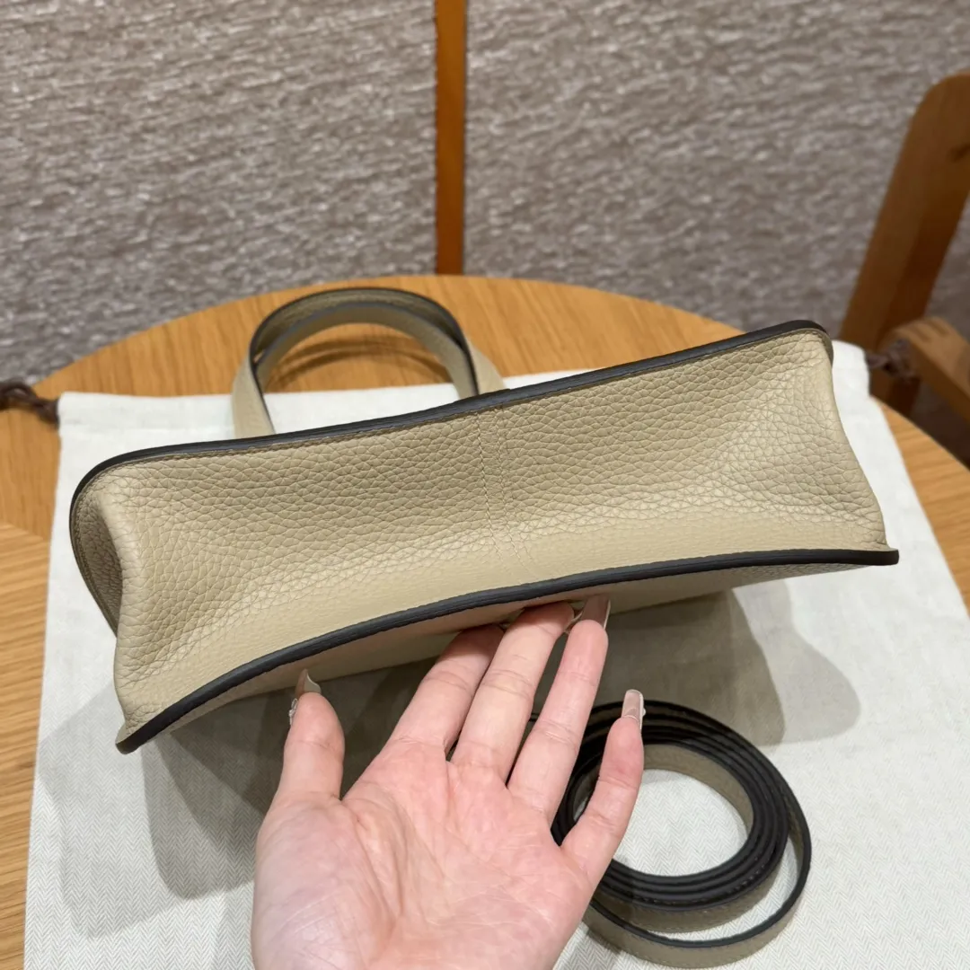 HERMES Женская сумка Halzan 25 см S2 Clemence HERMES Женская сумка Halzan 25 см S2 Clemence