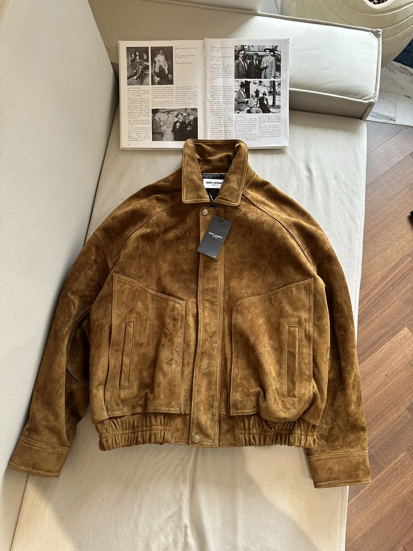 SAINT LAURENT Женская куртка из замши SAINT LAURENT Женская куртка из замши