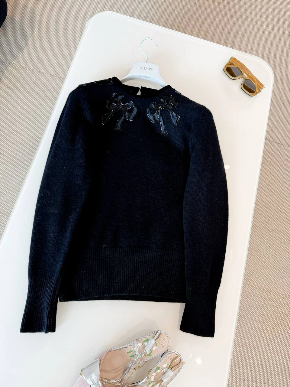 VALENTINO Женский свитер из шерсти VALENTINO Женский свитер из шерсти