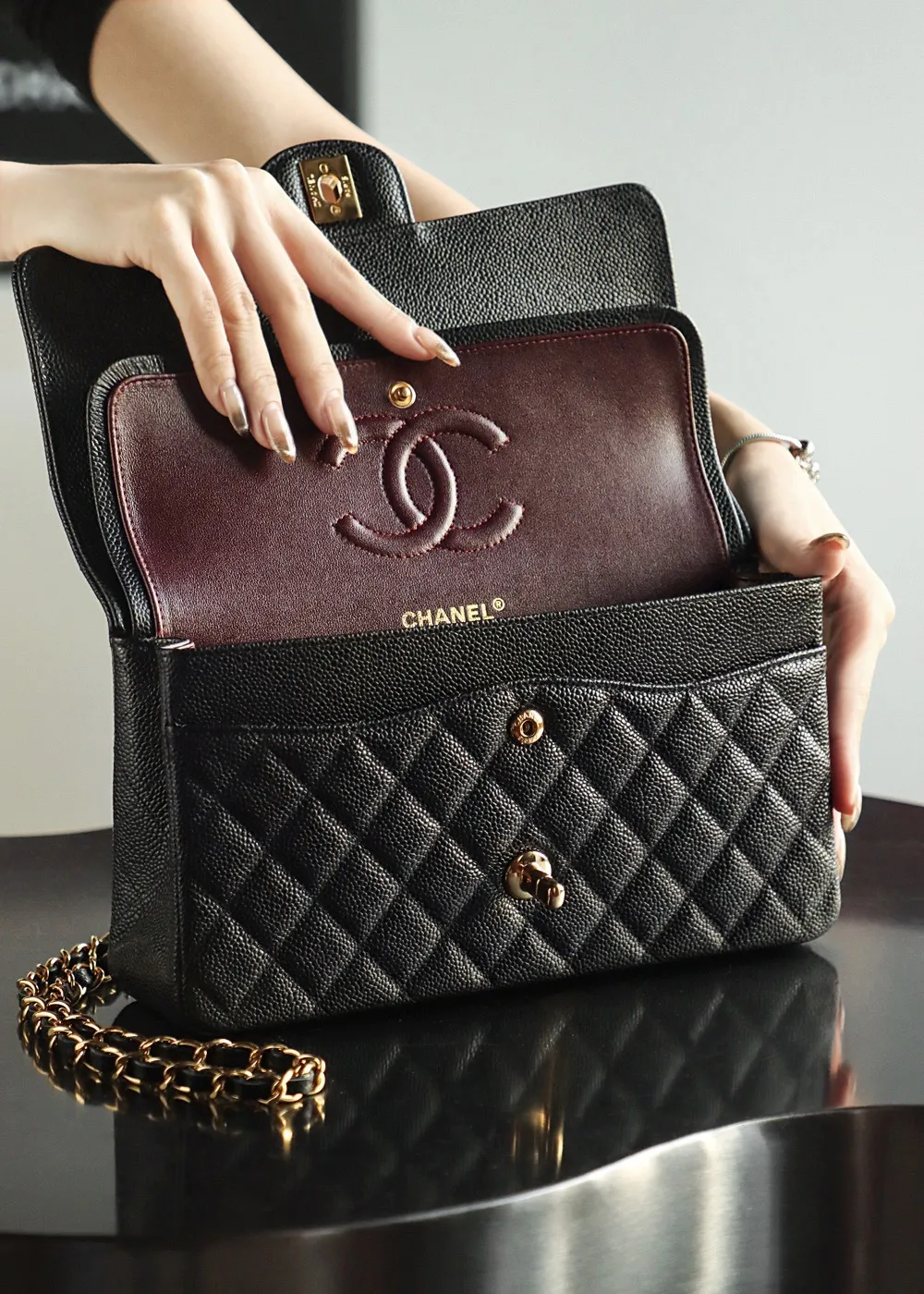 CHANEL Женская сумка CF Classic Flap CHANEL Женская сумка CF Classic Flap