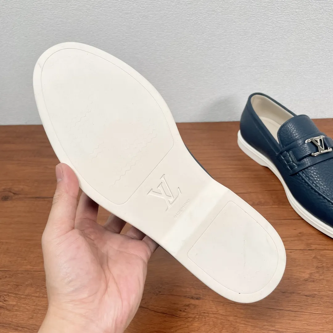 LOUIS VUITTON Мужские лоферы из телячьей кожи