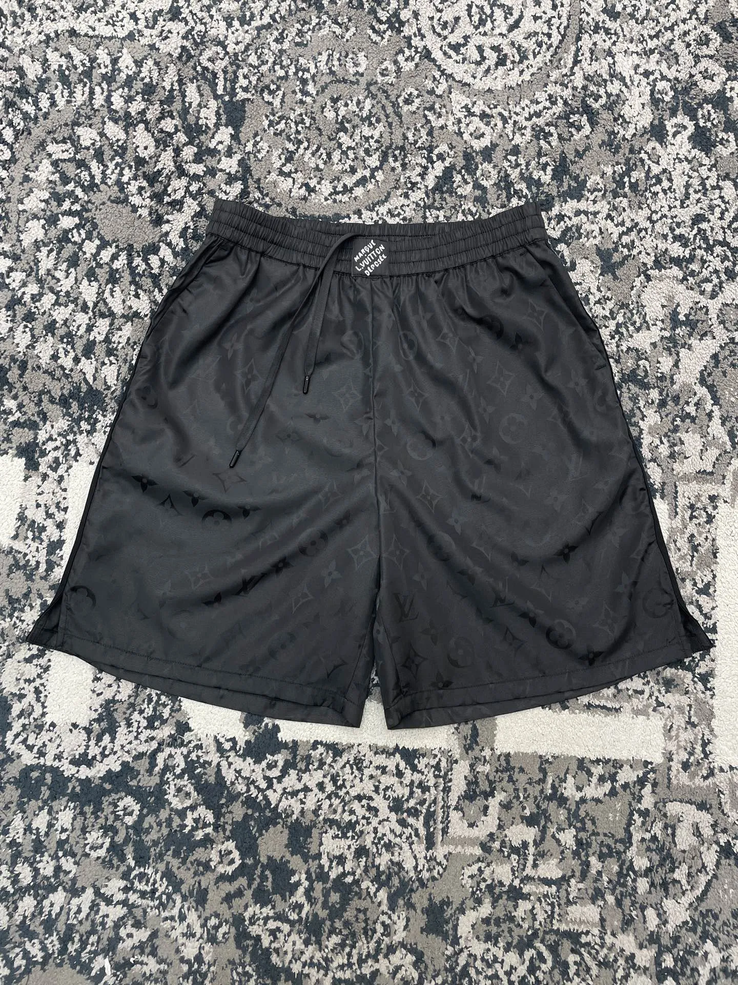 LOUIS VUITTON Мужские шорты LOUIS VUITTON Мужские шорты