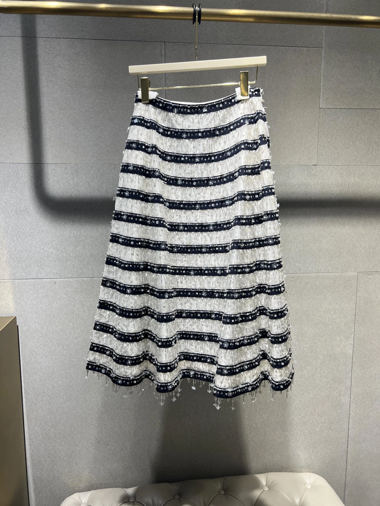 VALENTINO Женская юбка ручной работы VALENTINO Женская юбка ручной работы