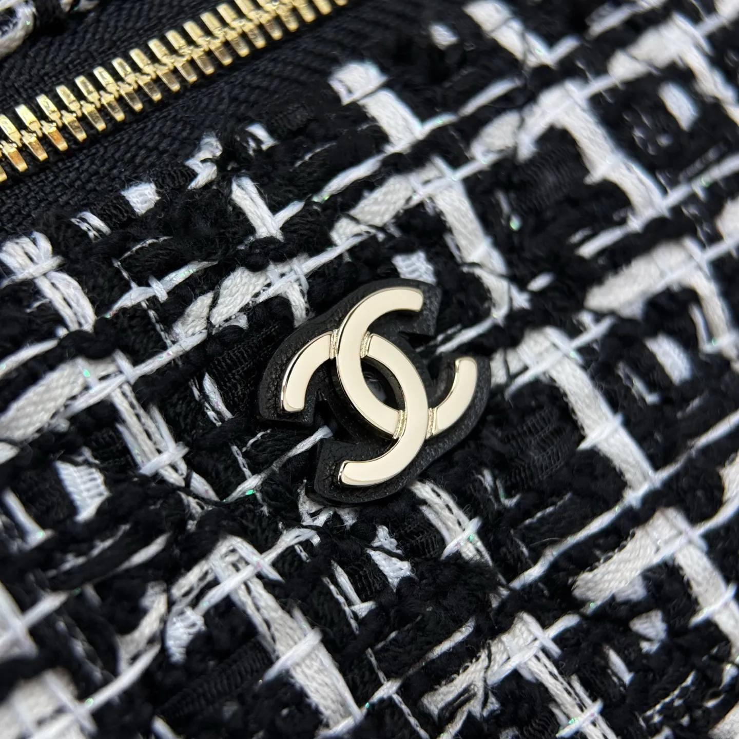 CHANEL Женская сумка 25С твид CHANEL Женская сумка 25С твид