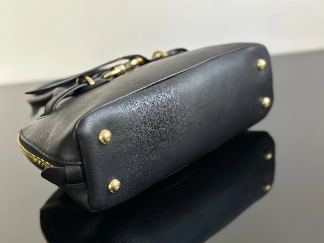 MIU MIU Женская сумка с ремешком