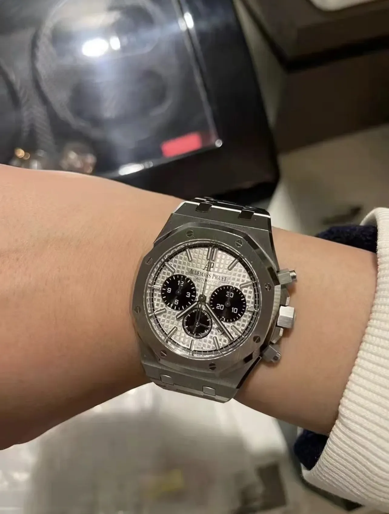 AUDEMARS PIGUET Мужские часы Royal Oak Chronograph 41 AUDEMARS PIGUET Мужские часы Royal Oak Chronograph 41