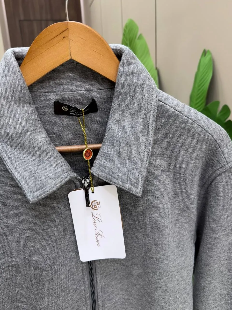 LORO PIANA Мужской костюм LORO PIANA Мужской костюм