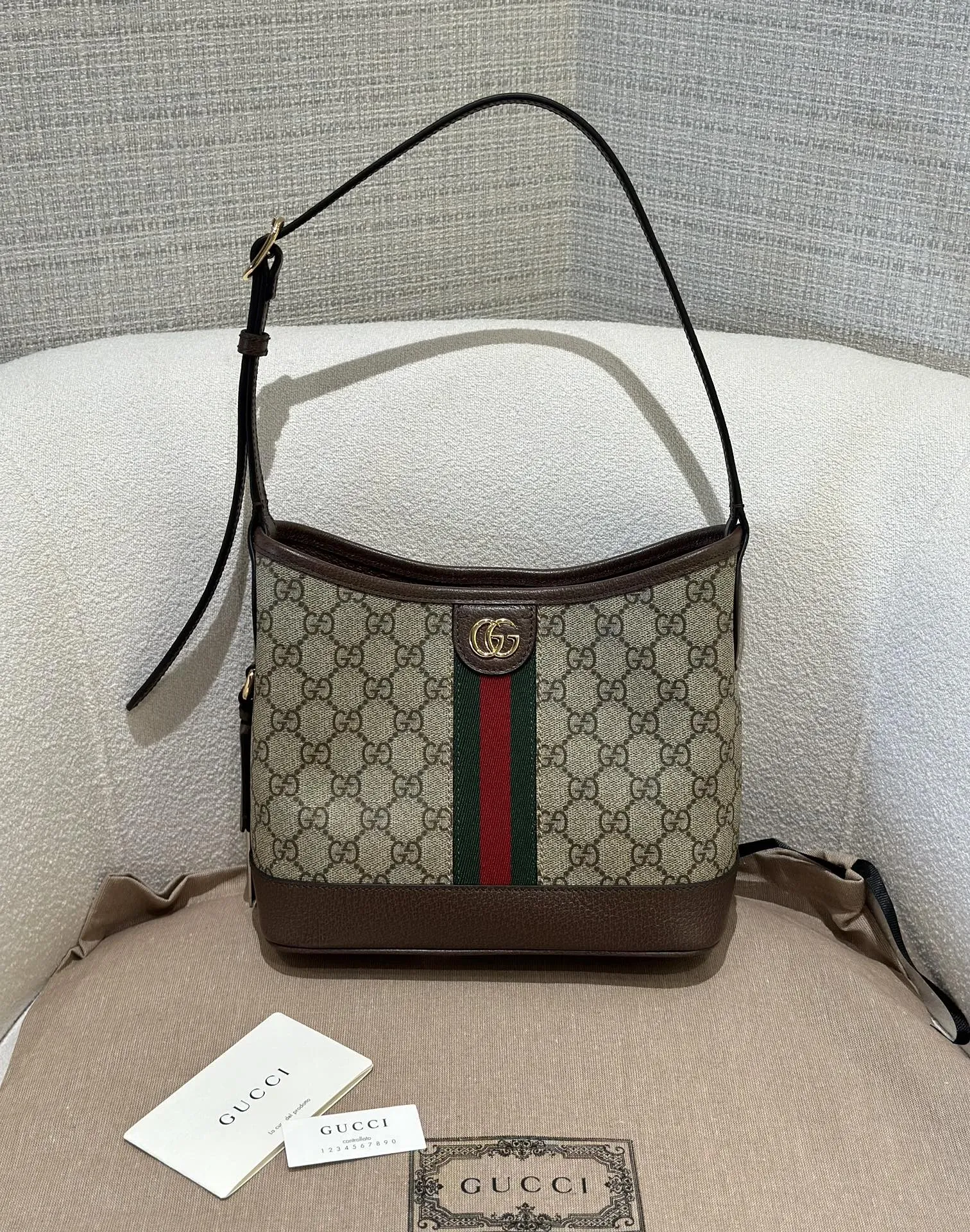 GUCCI Сумка GG Ophidia GUCCI Сумка GG Ophidia