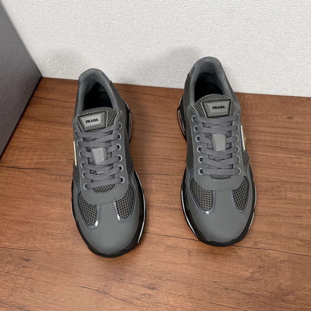 PRADA Мужские кроссовки коровья кожа с фирменной эмблемой 