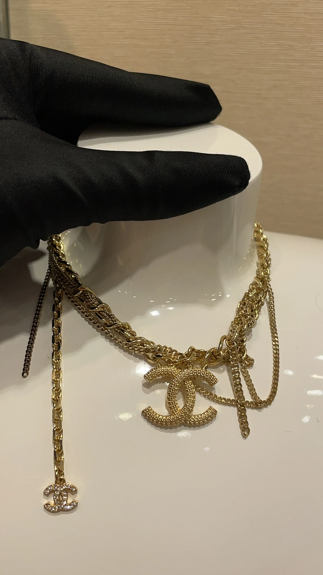 CHANEL Женское двуслойное ретро колье CHANEL Женское двуслойное ретро колье