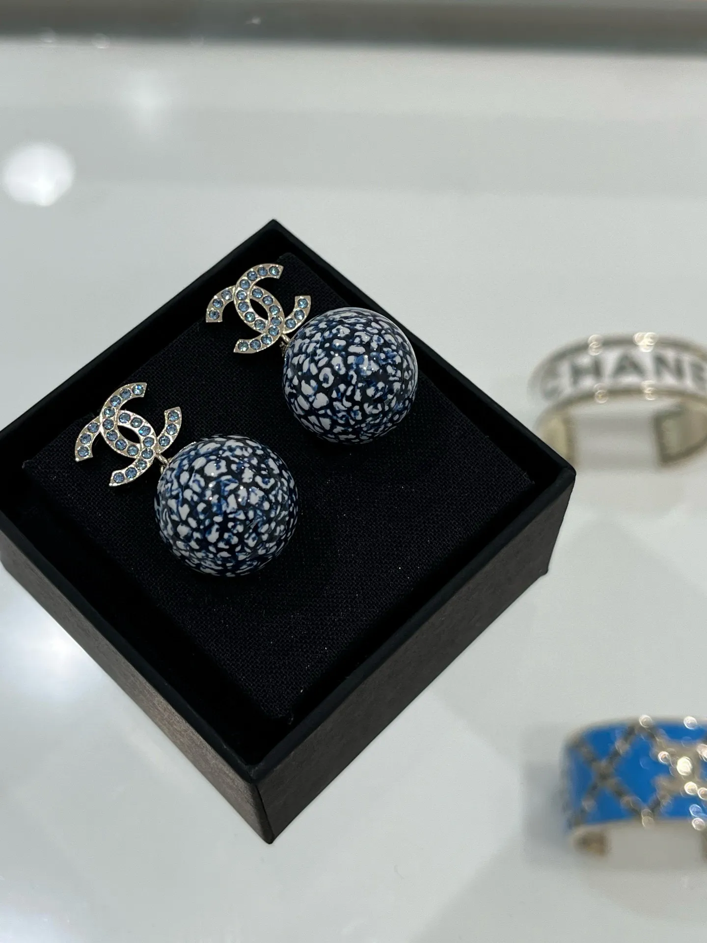 CHANEL Женские серьги 25A 