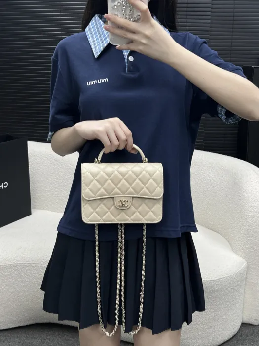 CHANEL Женская Cумка-рюкзак 25P