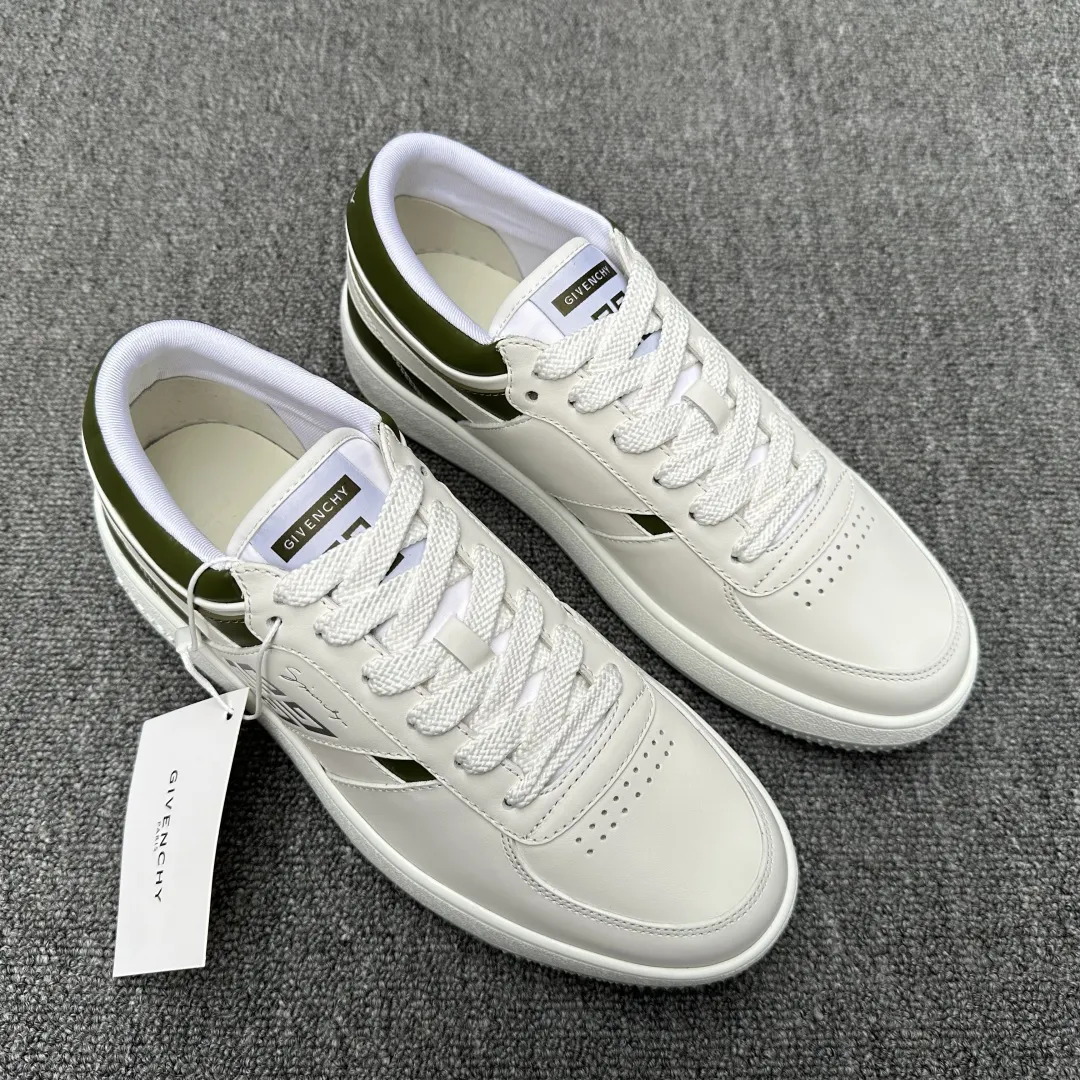 GIVENCHY Мужские кроссовки минималистичные