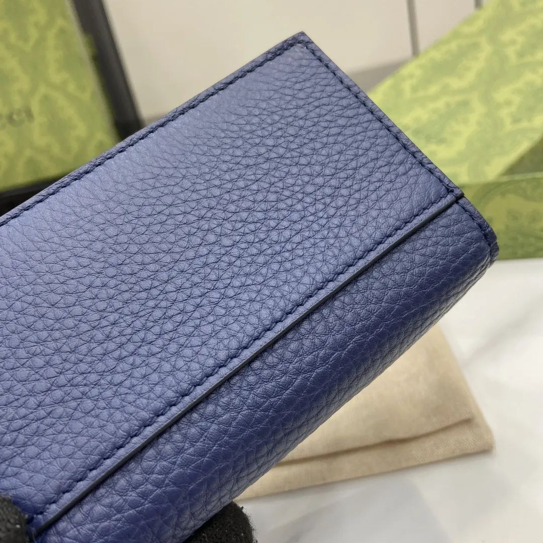 GUCCI Мужская обложка на паспорт GUCCI Мужская обложка на паспорт