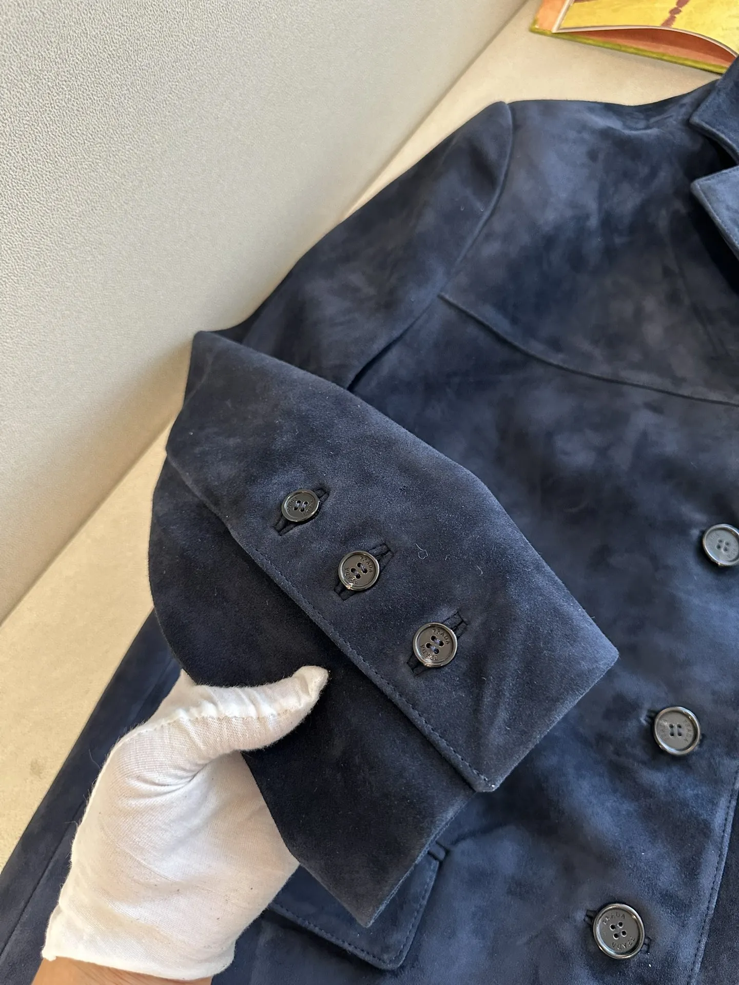 PRADA Женский жакет из замши