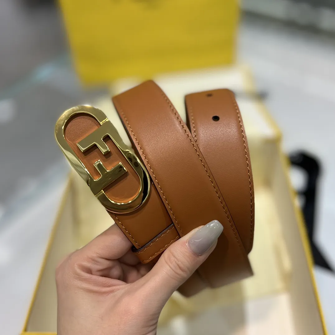 FENDI Женский ремень с пряжкой FF ширина 3 см