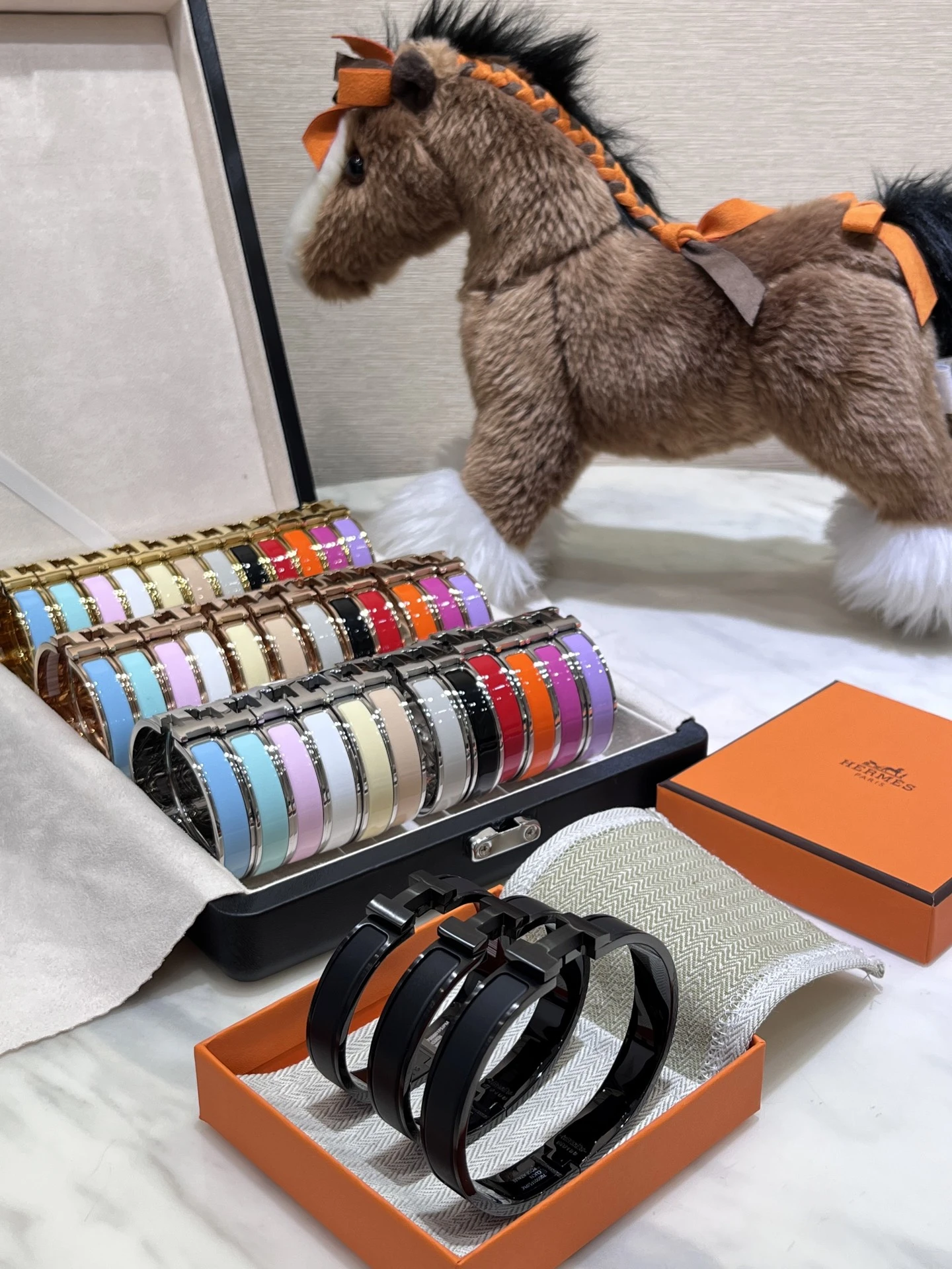 HERMES Браслет Clic H HERMES Браслет Clic H