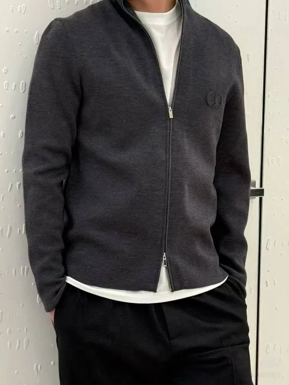 CHRISTIAN DIOR Мужской свитер CHRISTIAN DIOR Мужской свитер