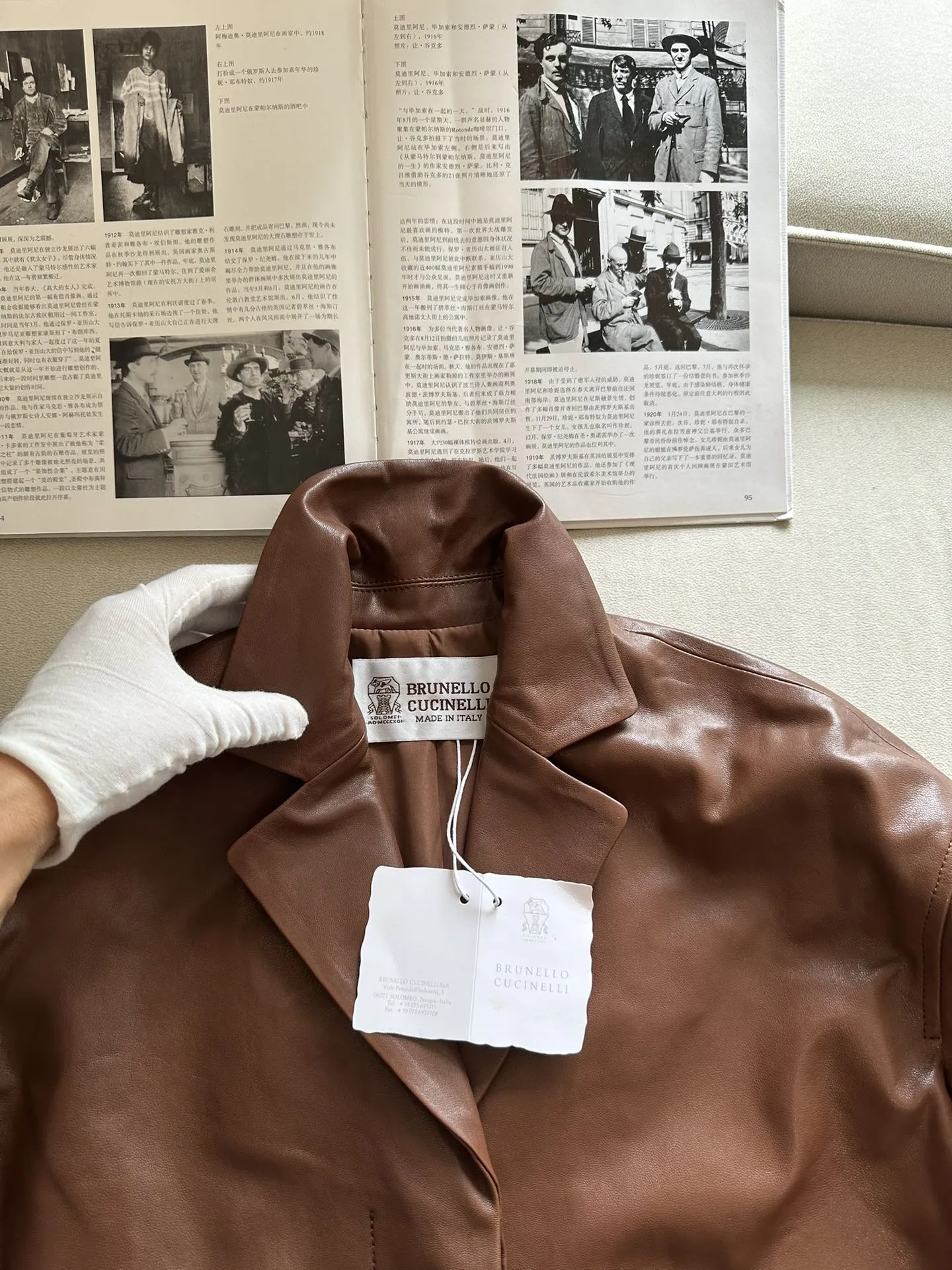 BRUNELLO CUCINELLI Женская кожаная куртка BRUNELLO CUCINELLI Женская кожаная куртка