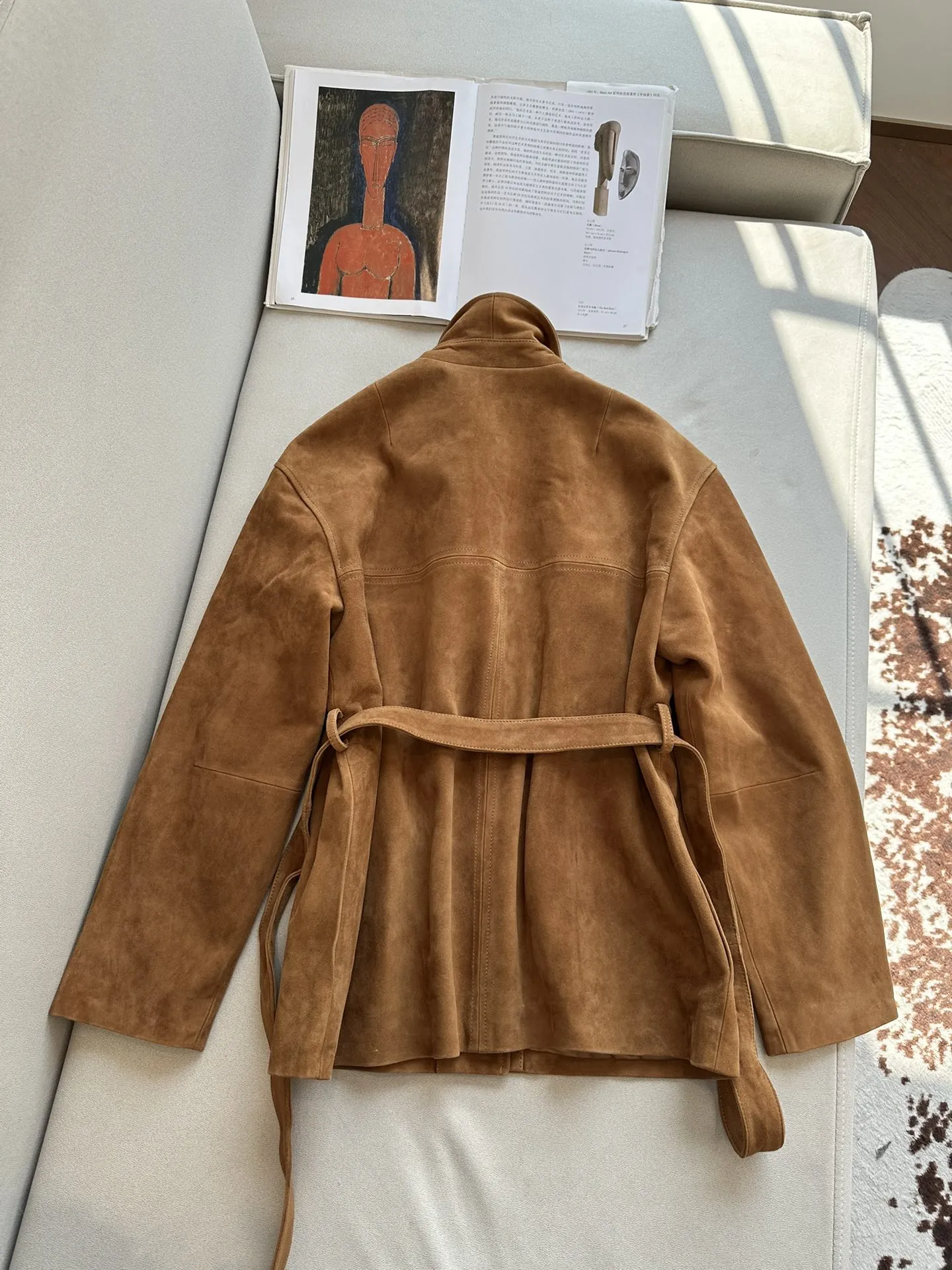 MIU MIU Женская куртка из замши MIU MIU Женская куртка из замши