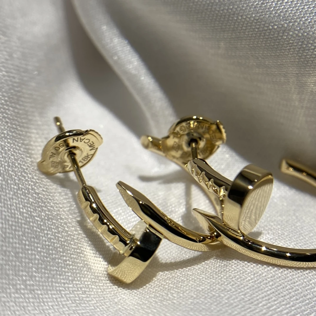CARTIER Серьги Juste un Clou из желтого золота CARTIER Серьги Juste un Clou из желтого золота
