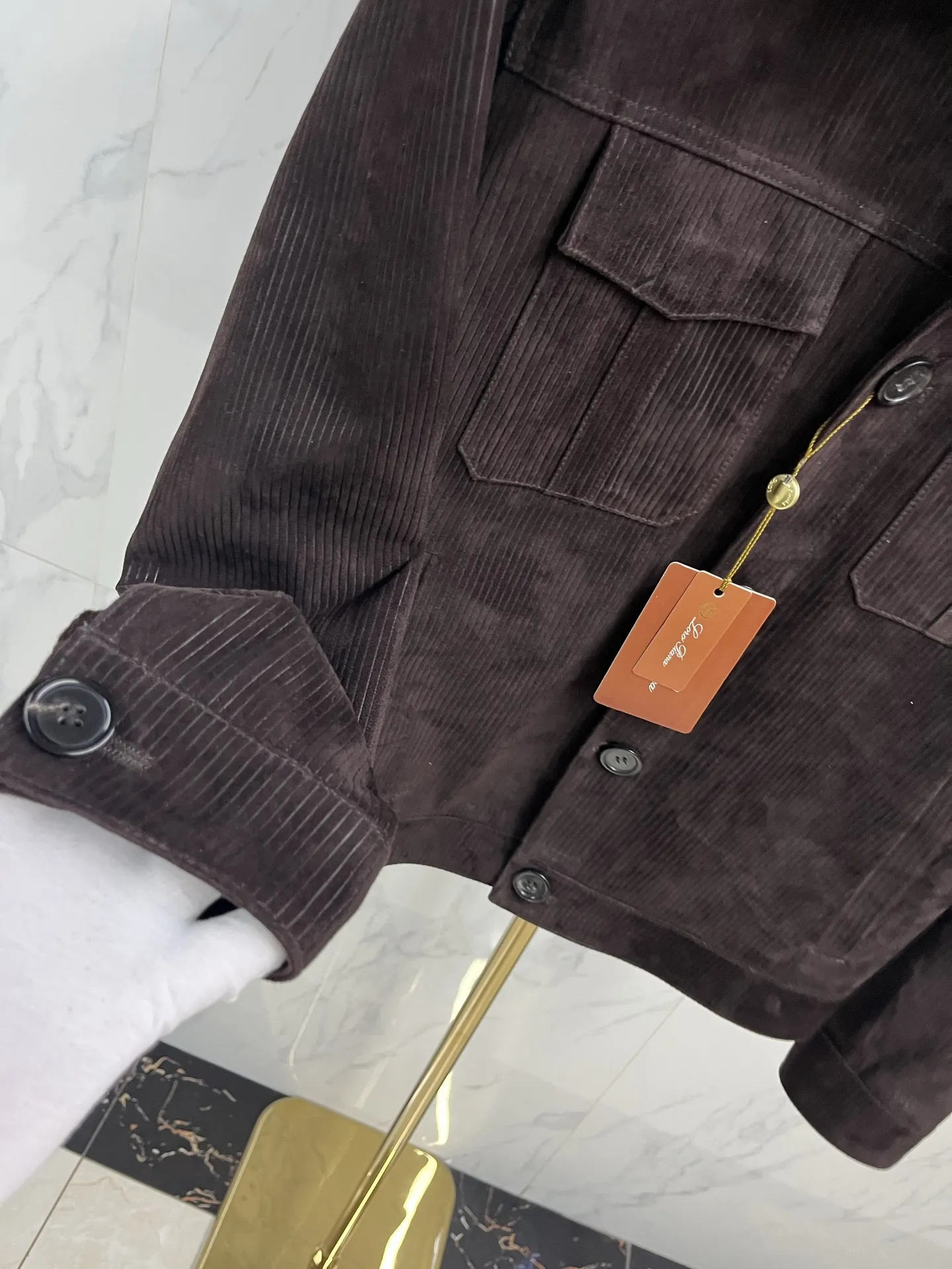 LORO PIANA Мужская куртка из замши LORO PIANA Мужская куртка из замши