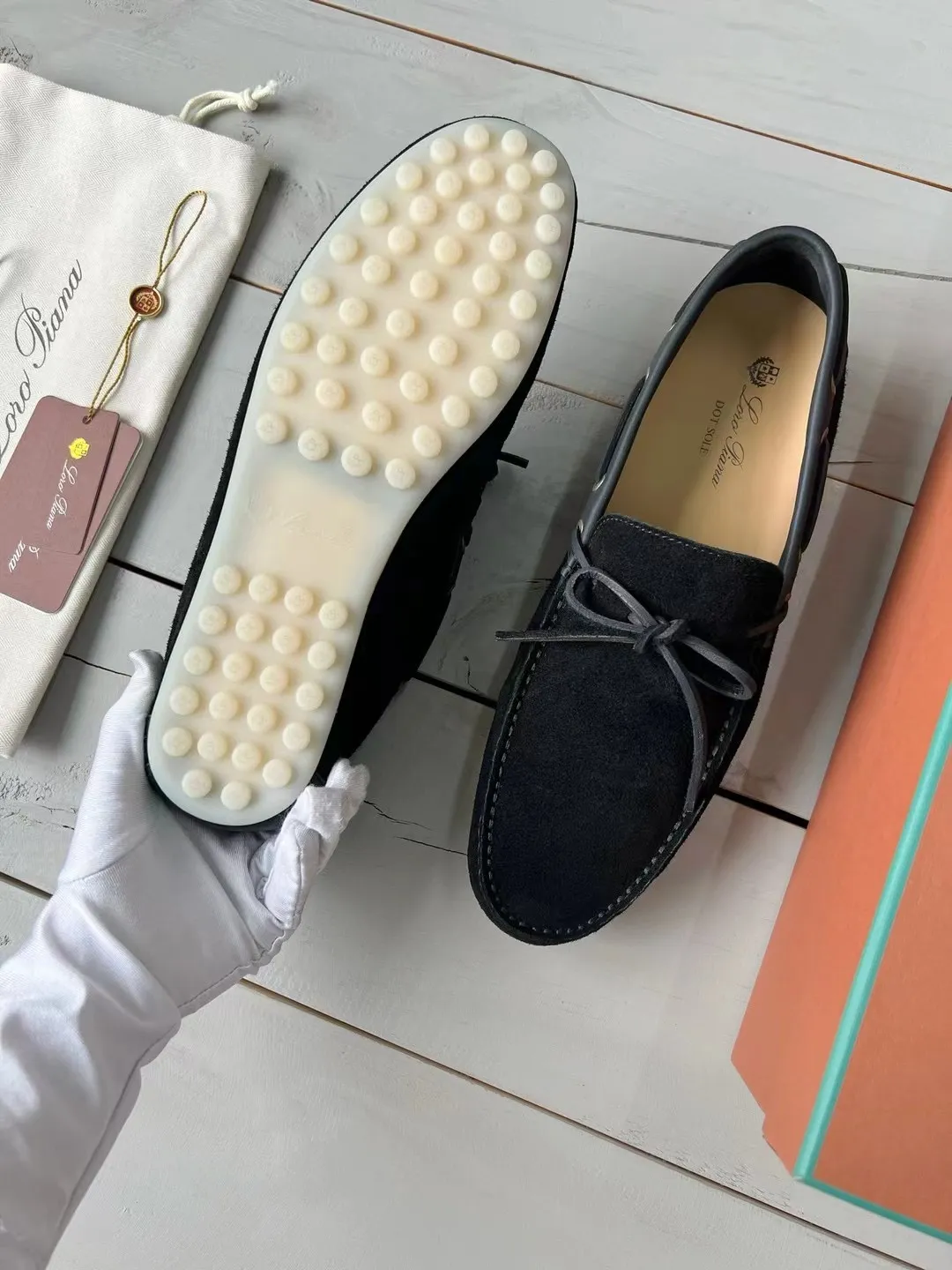 LORO PIANA Мужские мокасины с точечной подошвой