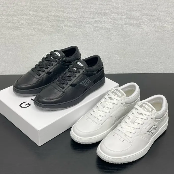 GIVENCHY Мужские кроссовки