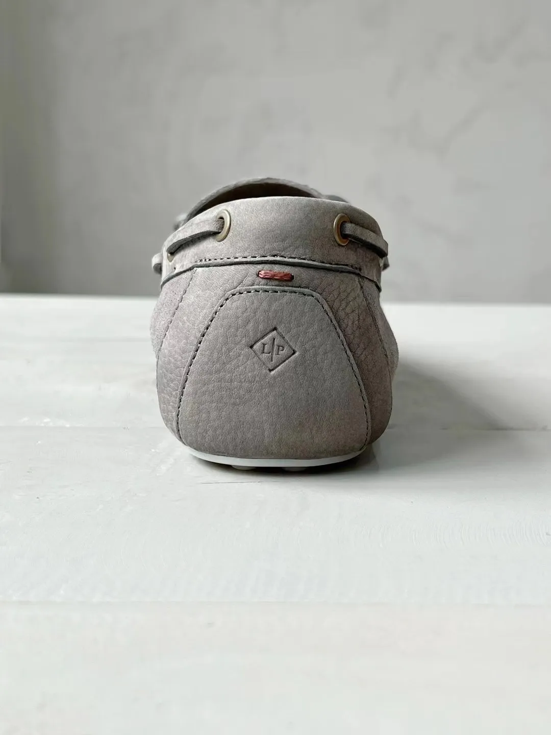 LORO PIANA Мужские мокасины с точечной подошвой