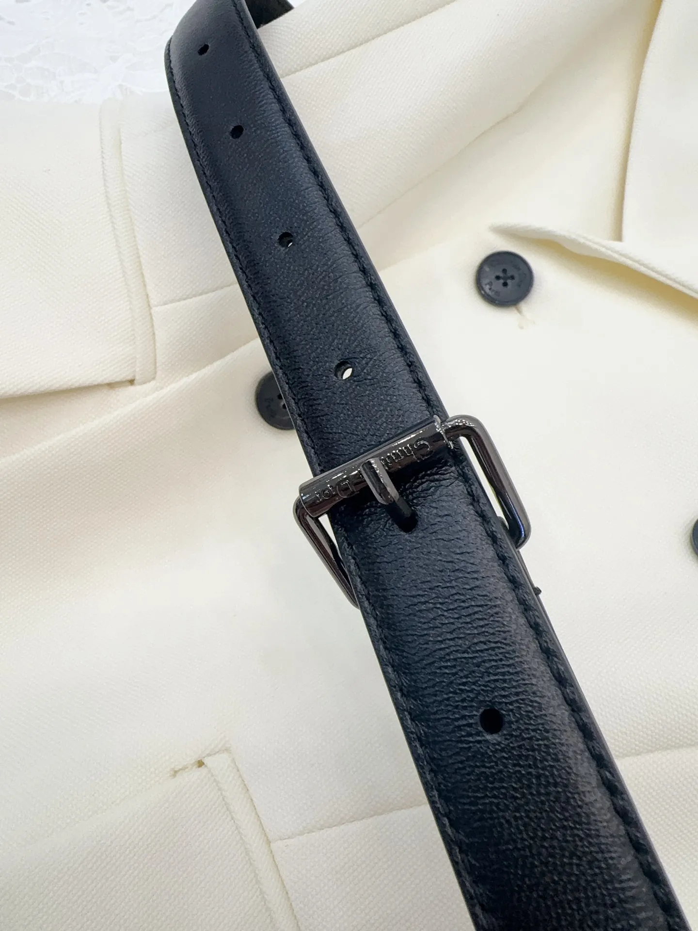 CHRISTIAN DIOR Женский жакет CHRISTIAN DIOR Женский жакет