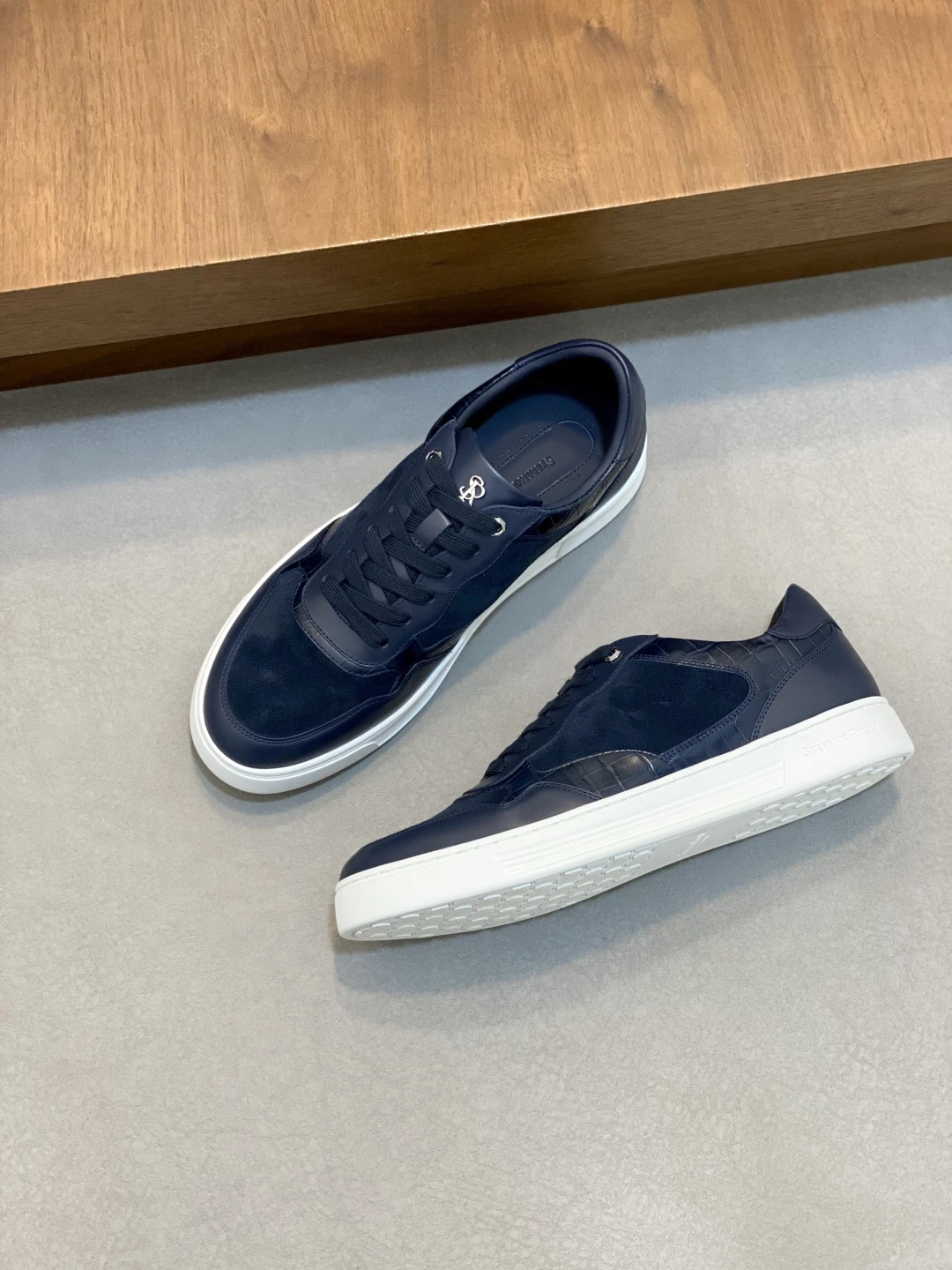 STEFANO RICCI Мужские кроссовки из телячьей кожи бежевые с белой подошвой