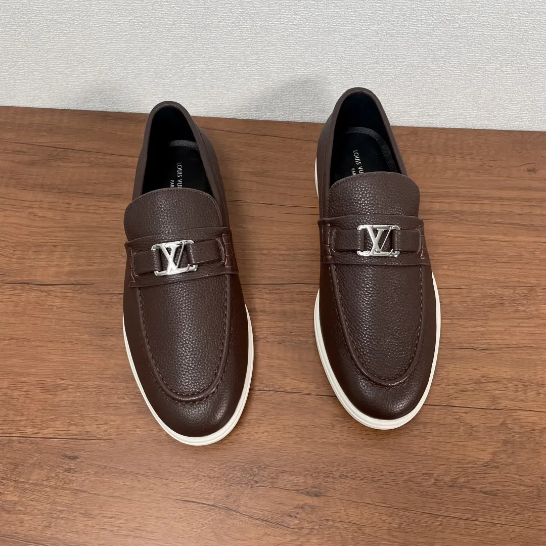 LOUIS VUITTON Мужские лоферы из телячьей кожи