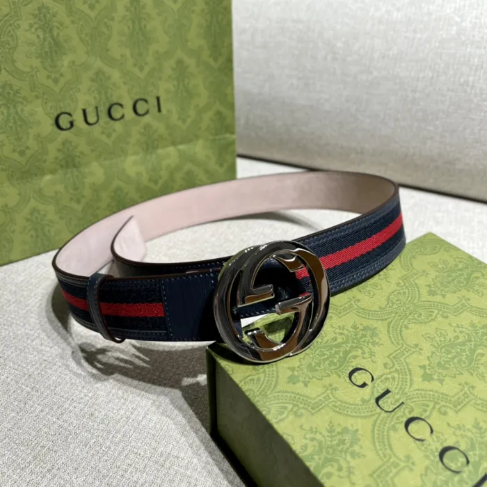  GUCCI Мужской двусторонний ремень GG с тиснением