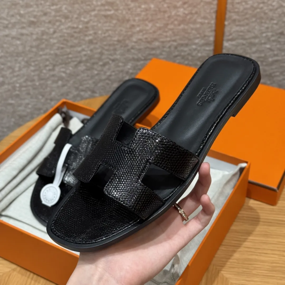 HERMES Женские сандалии Oran кожа ящерицы 