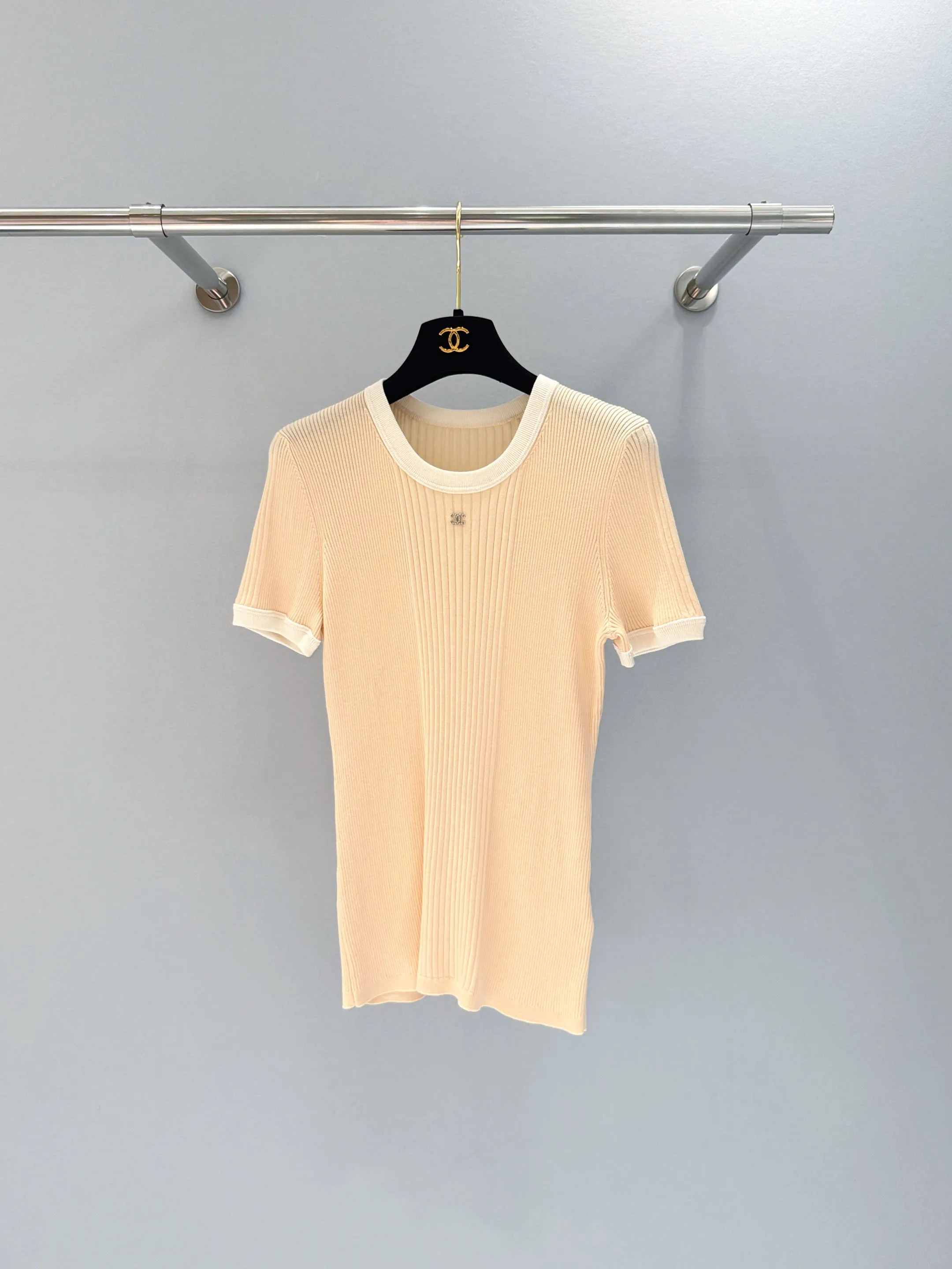 CHANEL Женская футболка хлопок CHANEL Женская футболка хлопок