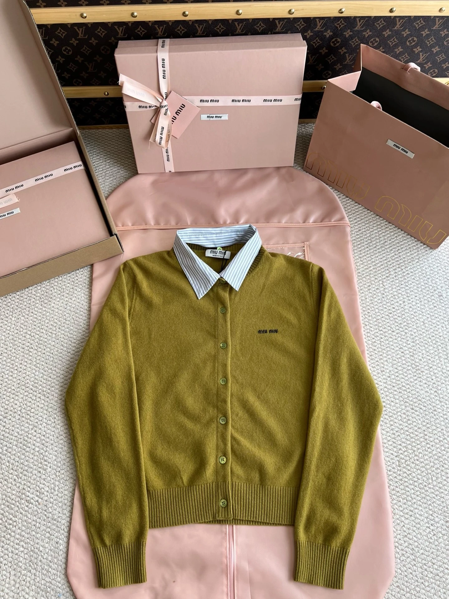 MIU MIU Женский джемпер MIU MIU Женский джемпер