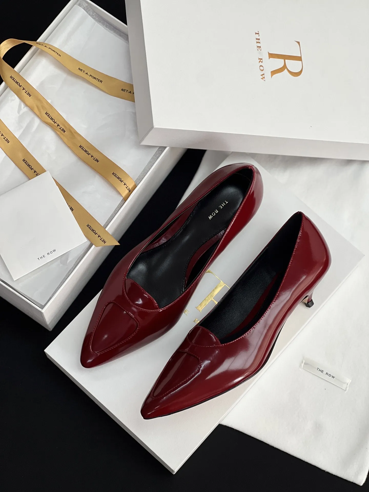 THE ROW Женские лакированные туфли THE ROW Женские лакированные туфли