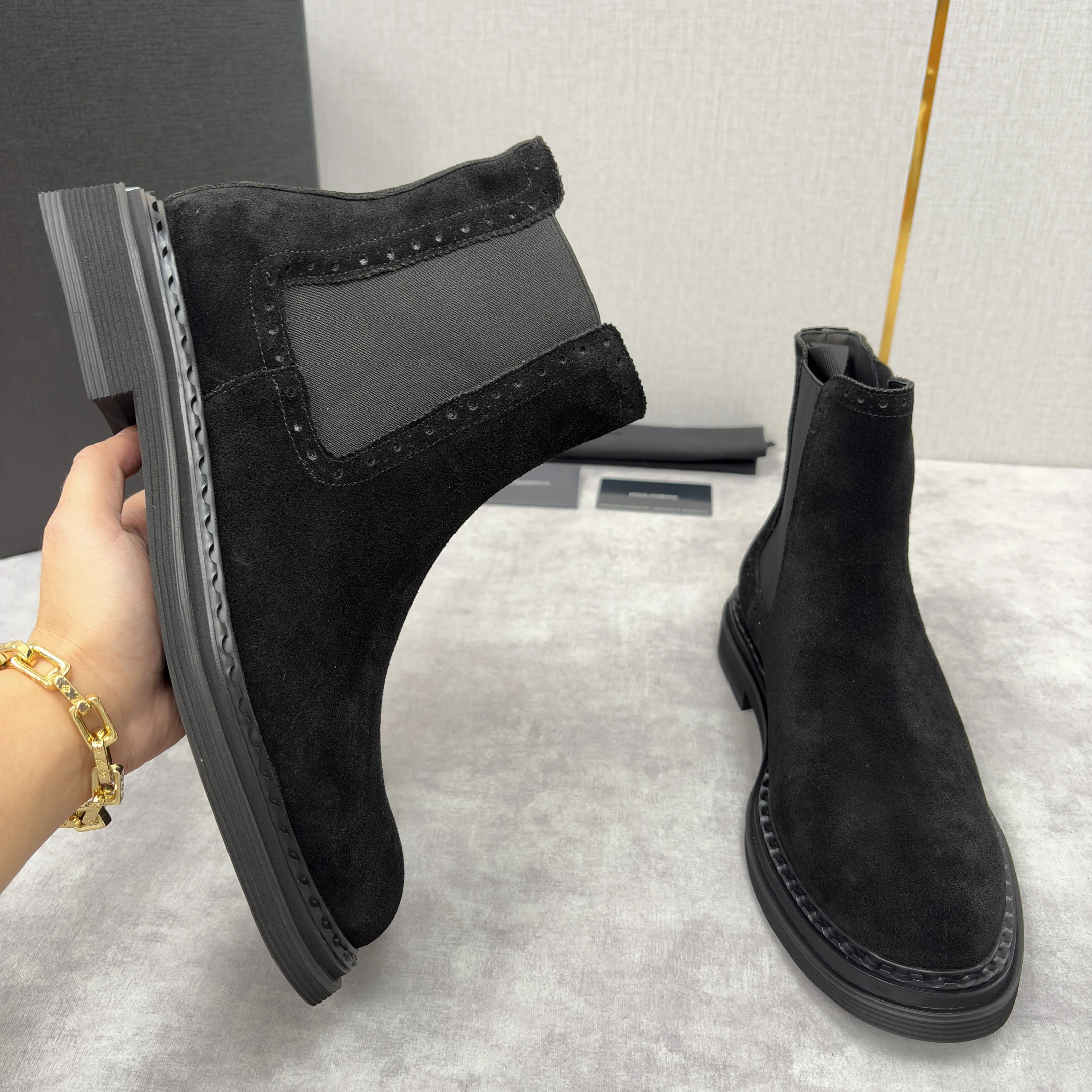 DOLCE & GABBANA Мужские ботинки из телячьей замши