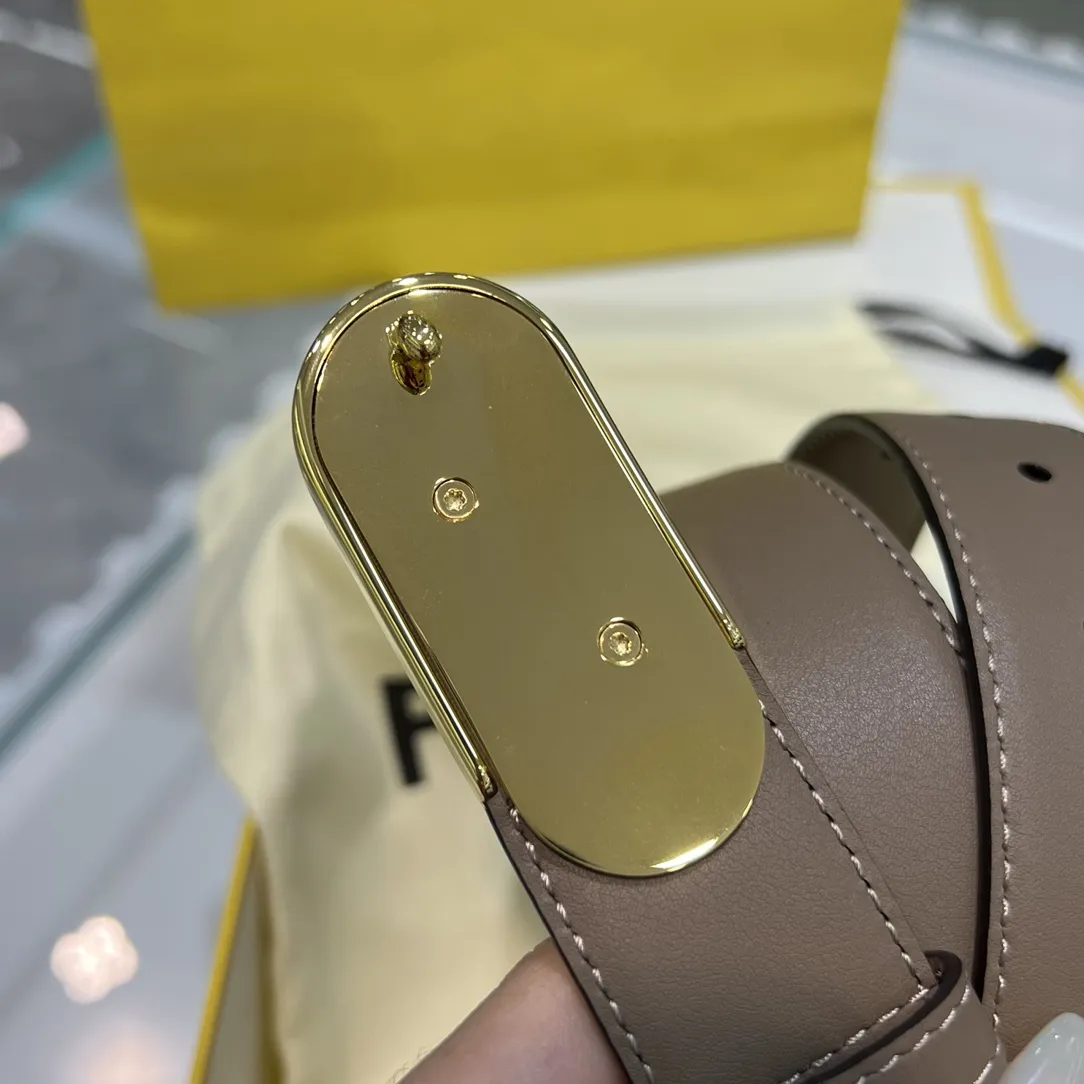 FENDI Женский ремень с пряжкой FF ширина 3 см