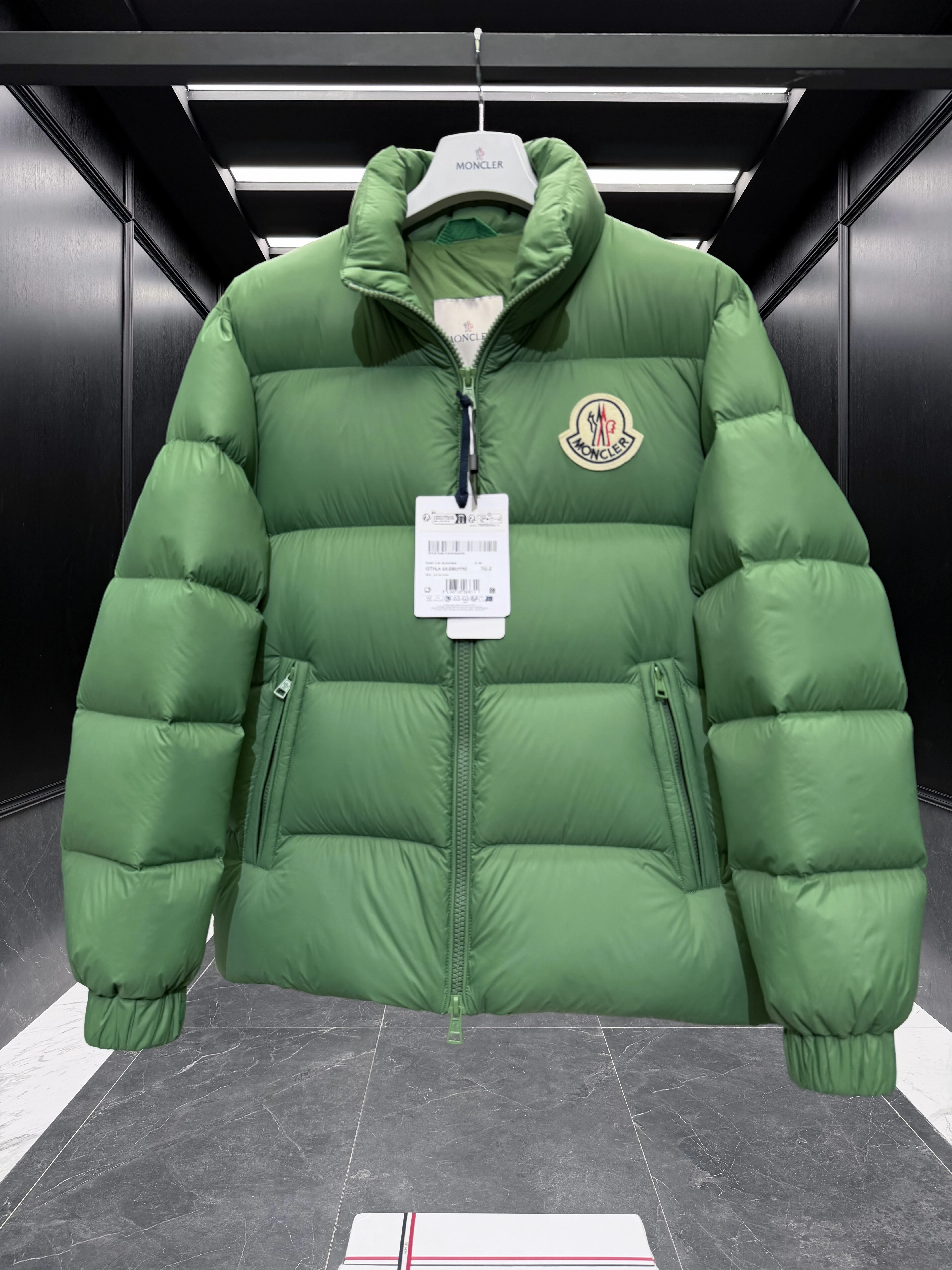 MONCLER Женский пуховик Citala 