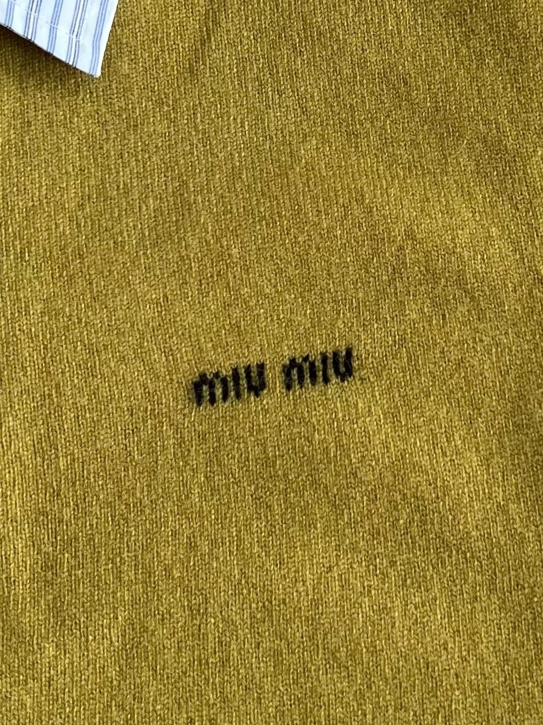 MIU MIU Женский джемпер MIU MIU Женский джемпер