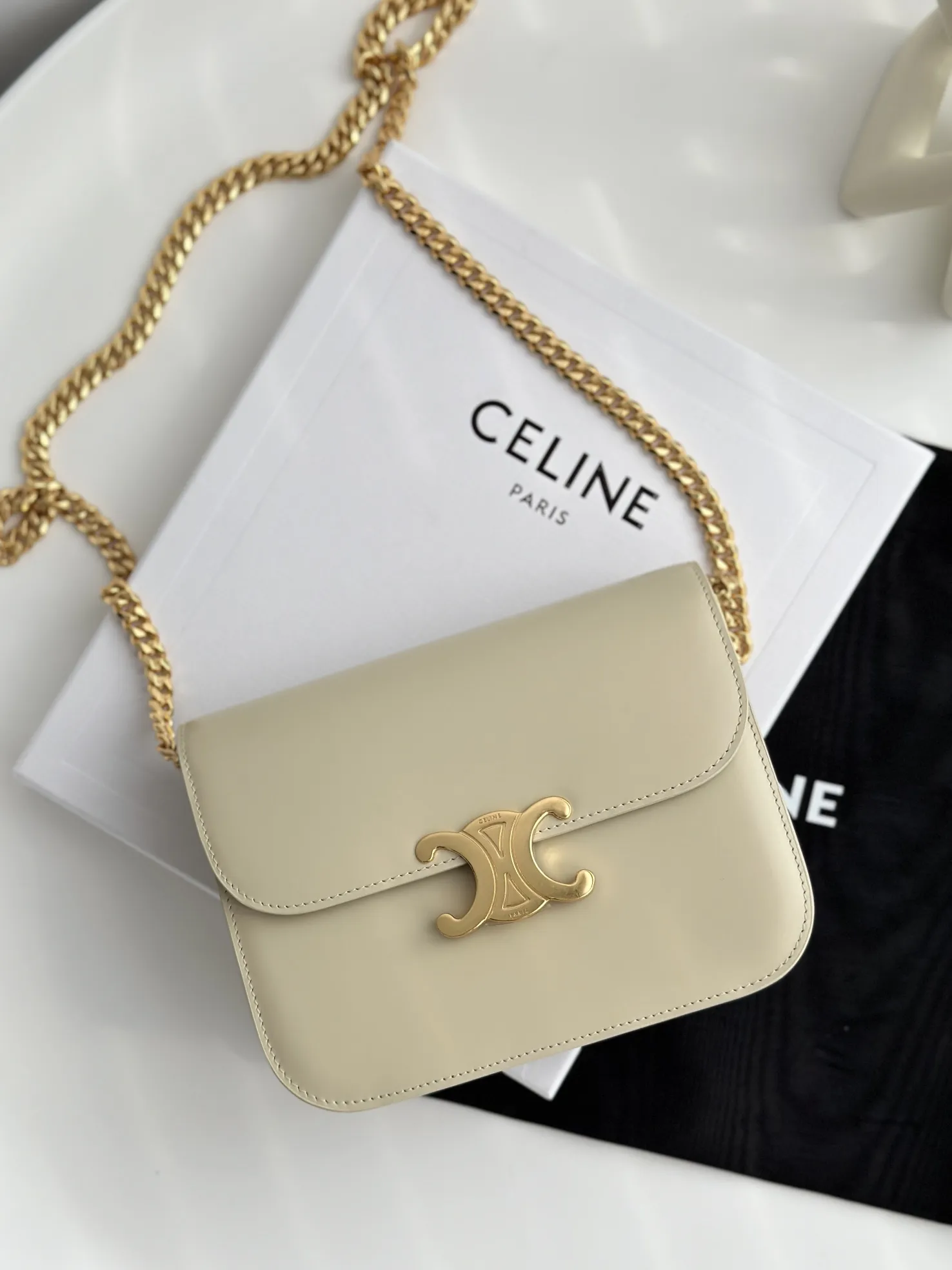 CELINE Женская сумка COLLEGE medium CELINE Женская сумка COLLEGE medium