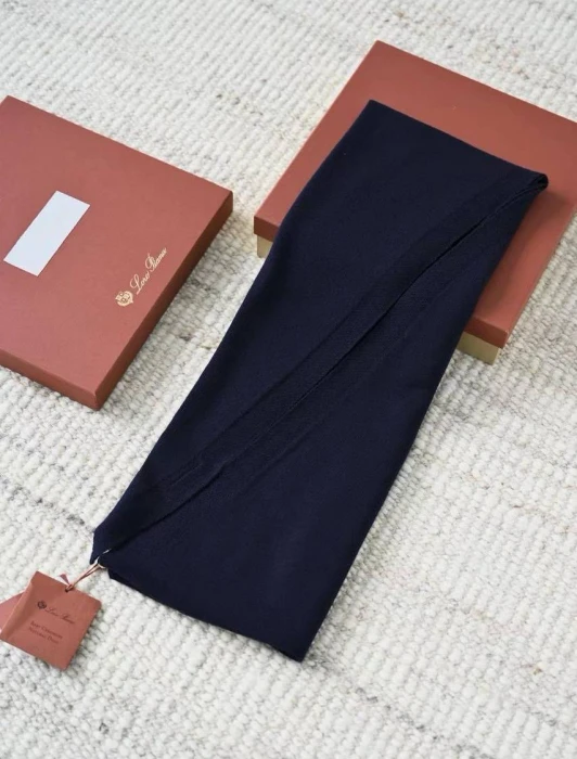 LORO PIANA Мужской шарф